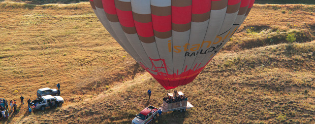 Hot air balloon